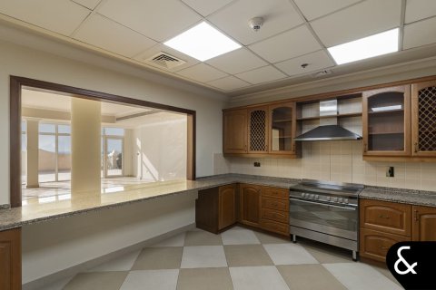 Apartman u gradu Palm Jumeirah, Dubai, UAE 4 spavaće sobe, 457 m2 Br. 697735 - Slika 7