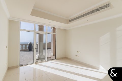 Apartman u gradu Palm Jumeirah, Dubai, UAE 4 spavaće sobe, 457 m2 Br. 697735 - Slika 8
