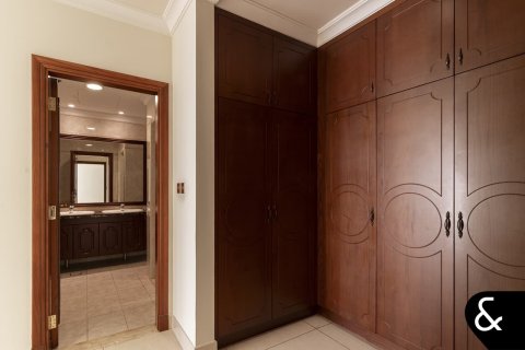 Apartman u gradu Palm Jumeirah, Dubai, UAE 4 spavaće sobe, 457 m2 Br. 697735 - Slika 17