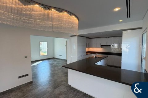 阿联酋 Dubai Jumeirah Village Triangle 待售 : 3 卧, 675 平方米 , 编号697737 - 照片 6