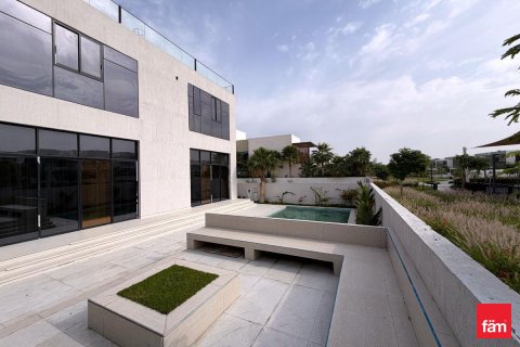 Villa in Jumeirah Park, Dubai, UAE 5 bedrooms, 755.6 sq.m. № 699003 - photo 12