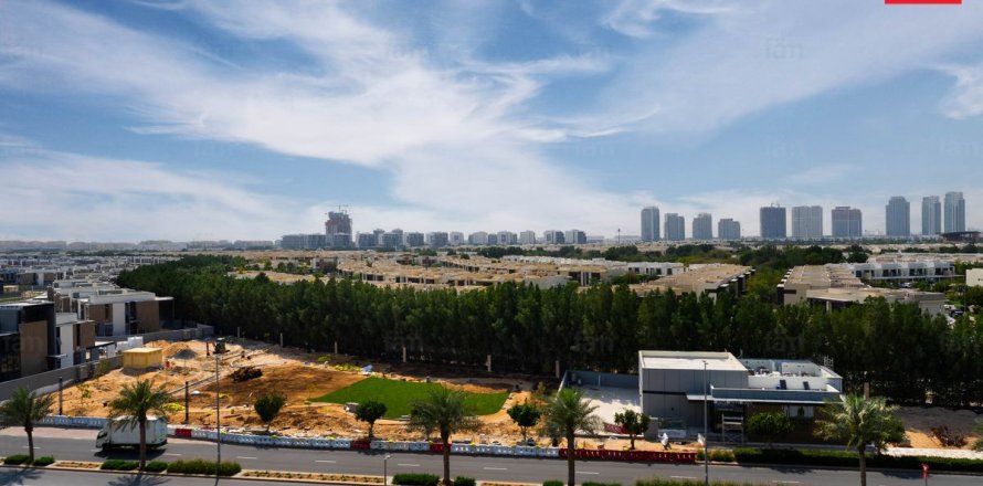 Dubai, UAE의 아파트 침실 2개, 89.5제곱미터 번호 699004