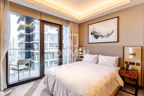 Apartman u gradu Downtown Dubai (Downtown Burj Dubai), Dubai, UAE 3 spavaće sobe, 145.3 m2 Br. 768087 - Slika 11