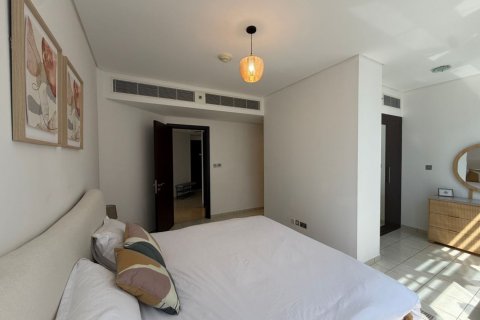 DIFC, Dubai, UAE의 임대용 아파트 침실 2개, 119제곱미터 번호 718581 - 사진 11