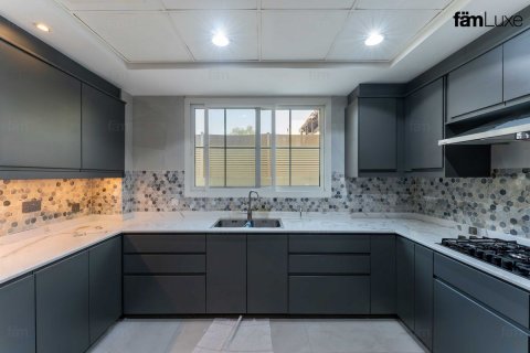 Vila v Dubai, SAE 5 ložnice, 917.2 m² Č.: 614382 - fotografie 23