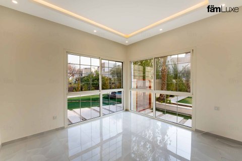 Vila v Dubai, SAE 5 ložnice, 917.2 m² Č.: 614382 - fotografie 17