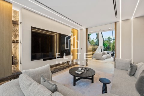 Villa zum Verkauf in Dubai, VAE 5 Schlafzimmer Nr. 681840 - Foto 15