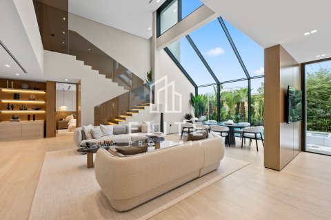 Villa zum Verkauf in Dubai, VAE 5 Schlafzimmer Nr. 681840 - Foto 8