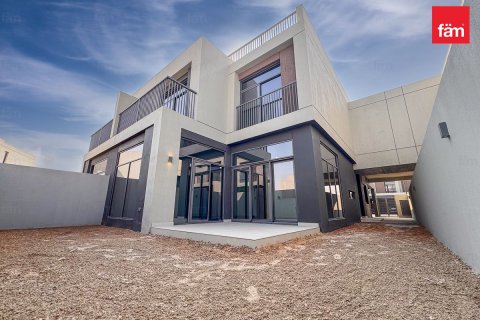 Villa til leie i Dubai, Emiratene 4 soverom, 252 kvm Nr. 655810 - Foto 1