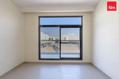 Villa til leie i Dubai, Emiratene 4 soverom, 252 kvm Nr. 655810 - Foto 10