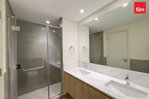 Villa til leie i Dubai, Emiratene 4 soverom, 252 kvm Nr. 655810 - Foto 26