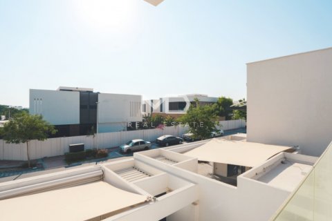 Villa  Yas Island, Abu Dhabijā, AAE 4 istabas, 463 m2 Nr. 555235 - attēls 3