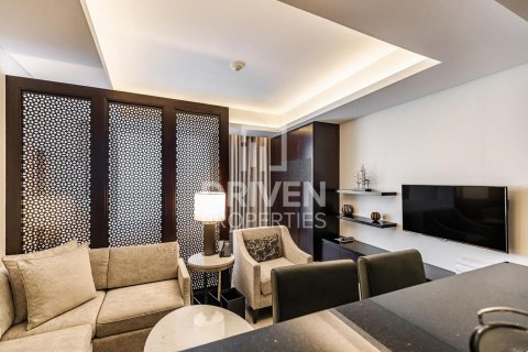 Купити квартиру в Даунтаун Дубай (Даунтаун Бурдж Дубай), ОАЕ 1 кімната, 48м2, № 653799 - фото 2