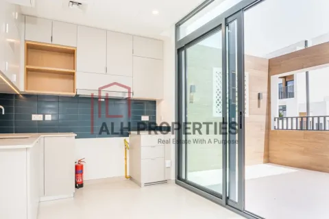 Shtëpi në qytet në Arabian Ranches 3, Dubai, Emiratet e Bashkuara Arabe 4 dhoma gjumi, 146 m2. № 690310 - Foto 8