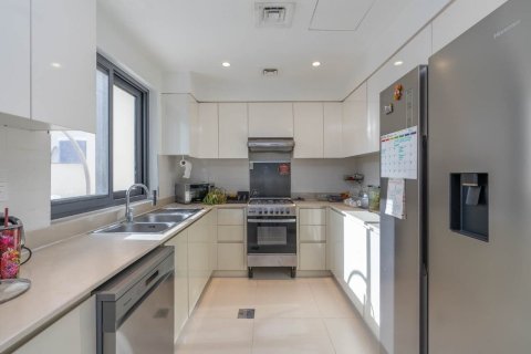 Willa w Dubai Hills Estate, Dubai, ZEA 3 sypialnie, 196 mkw. nr 715668