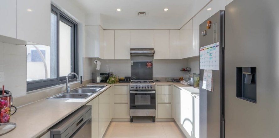 Willa w Dubai Hills Estate, Dubai, ZEA 3 sypialnie, 196 mkw. nr 715668