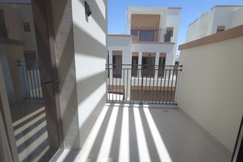 Kaupunkipientalo Damac Lagoons, Dubai, Arabiemiraatit 4 makuuhuonetta, 144 m2 № 715670 - kuva 24