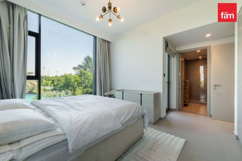 Willa w Dubai, ZEA 4 sypialnie, 281.6 mkw. nr 715606