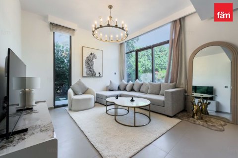 Willa do wynajęcia w Dubai, ZEA 4 sypialnie, 281.6 mkw., nr 715606 - zdjęcie 8