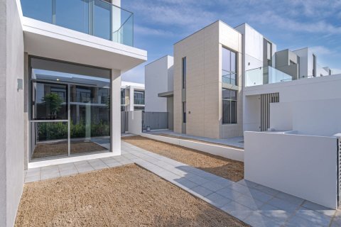 Üürile anda ridamaja asukohaga Arabian Ranches 3, Dubai, AÜE: 4 magamistoaga, 230 m² Nr 715666 - pilt 2