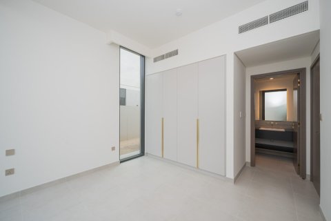 Willa do wynajęcia w Arabian Ranches 3, Dubai, ZEA 4 sypialnie, 448 mkw., nr 715667 - zdjęcie 2
