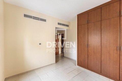 Greens, Dubai, UAE의 판매용 아파트 침실 2개, 107.4제곱미터 번호 743314 - 사진 9