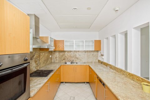 Apartament de închiriat în Deira, Dubai, EAU 2 dormitoare, 133 mp. №712505 - poză 9