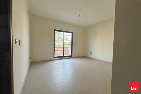 Dubai, UAE의 판매용 빌라 침실 4개, 432제곱미터 번호 695303 - 사진 10