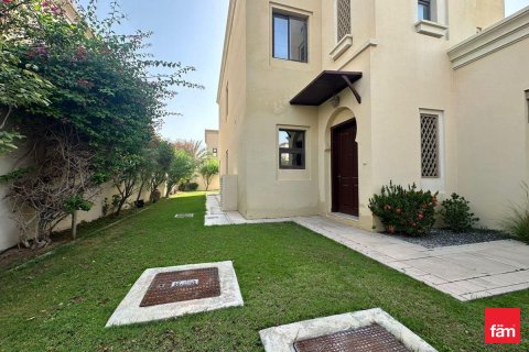 Dubai, UAE의 판매용 빌라 침실 4개, 432제곱미터 번호 695303 - 사진 19