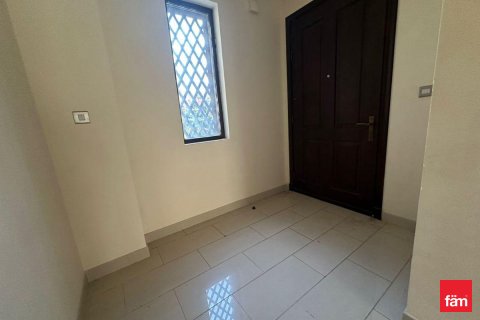 Dubai, UAE의 판매용 빌라 침실 4개, 432제곱미터 번호 695303 - 사진 14