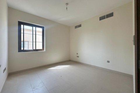 Dubai, UAE의 판매용 빌라 침실 4개, 432제곱미터 번호 695303 - 사진 9
