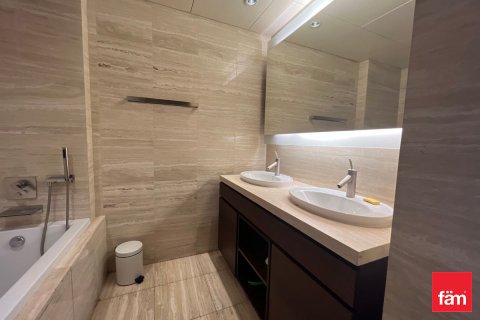 Apartemen di Downtown Dubai (Downtown Burj Dubai), UEA 2 kamar tidur, 159.4 m2 nomor 548297 - foto 13