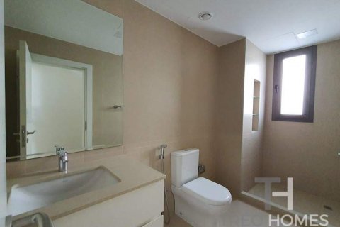 Řadový dům v Town Square, Dubai, SAE 4 ložnice, 228 m² Č.: 586447 - fotografie 13