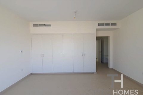 Řadový dům v Town Square, Dubai, SAE 4 ložnice, 228 m² Č.: 586447 - fotografie 14