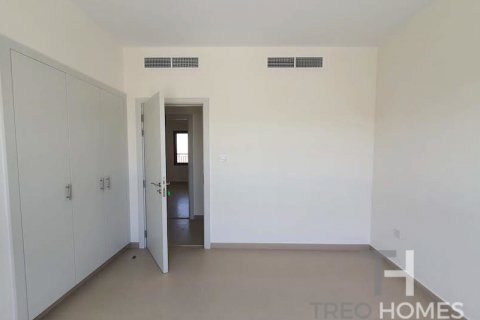 Řadový dům v Town Square, Dubai, SAE 4 ložnice, 228 m² Č.: 586447 - fotografie 16