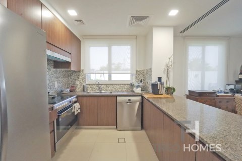 Townhouse in Mudon, Dubai, UAE 4 bedrooms, 264 sq.m. № 586442 - photo 7