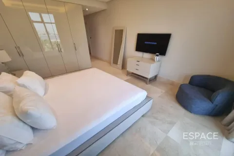 Apartment in THE 8 in Palm Jumeirah, Dubai, UAE 3 bedrooms, 167 sq.m. № 650417 - photo 8