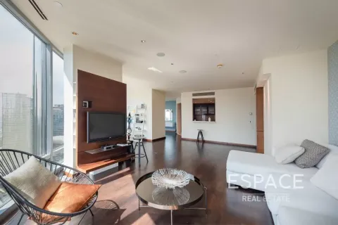 Apartman u THE RESIDENCE BURJ KHALIFA u gradu Downtown Dubai (Downtown Burj Dubai), UAE 2 spavaće sobe, 175 m2 Br. 650415 - Slika 9