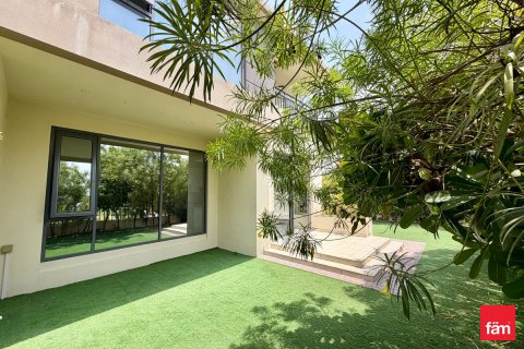 Dubai Hills Estate, Dubai, संयुक्त अरब अमीरात में विला, 5 बेडरूम, 333.2 वर्ग मीटर, संख्या 722487 - फ़ोटो 12