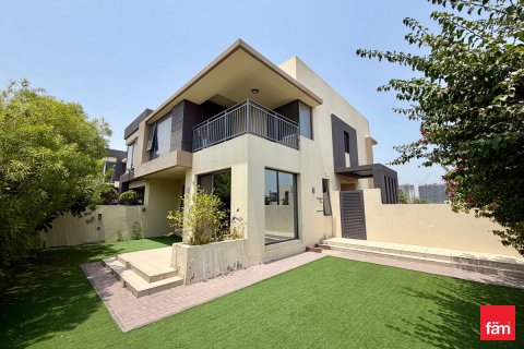 Vila u Dubai Hills Estate, UAE 333.2 m2, 5 spavaćih soba Br. 722487