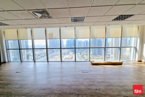 Toimisto Dubai, Arabiemiraatit 111 m2 № 722485