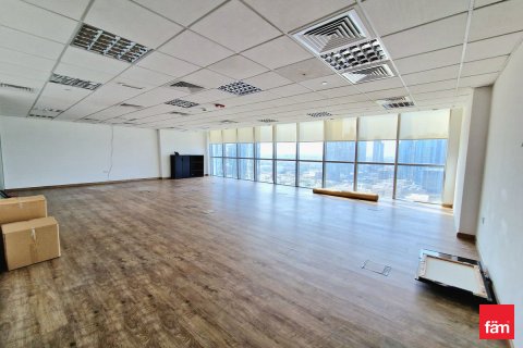 Toimisto Dubai, Arabiemiraatit 111 m2 № 722485 - kuva 11