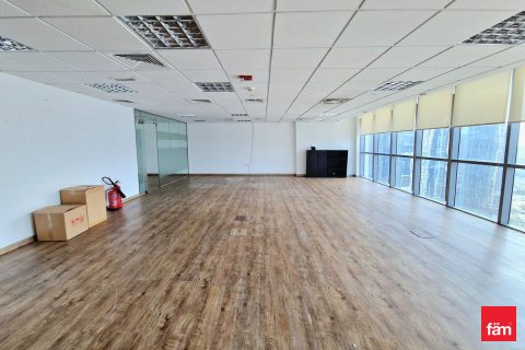 Toimisto Dubai, Arabiemiraatit 111 m2 № 722485 - kuva 2