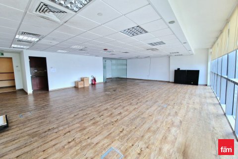 Toimisto Dubai, Arabiemiraatit 111 m2 № 722485 - kuva 14