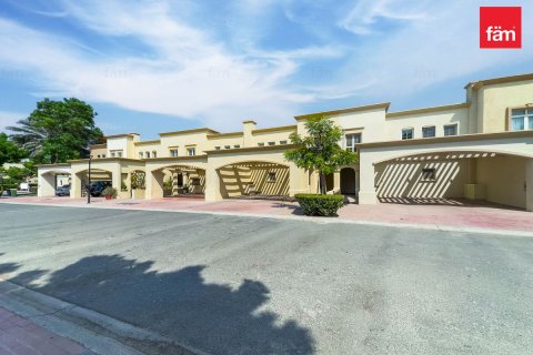 Вилла Дубай, БАӘ-да 3 жатын бөлмелер, 265.4 м² № 722488 - фото 26