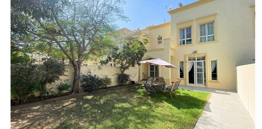 Huvila Dubai, Arabiemiraatit 3 makuuhuonetta, 265.4 m2 № 722488