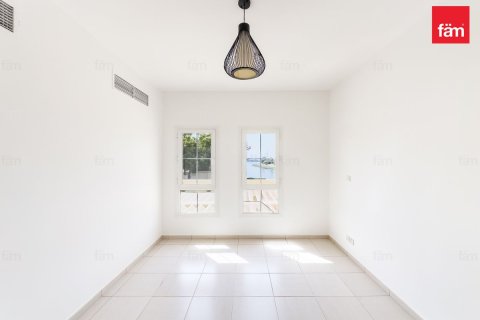 Вилла Дубай, БАӘ-да 3 жатын бөлмелер, 265.4 м² № 722488 - фото 12