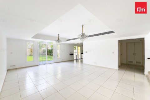 Villa a Dubai, EAU 3 camere da letto, 265.4 mq. № 722488