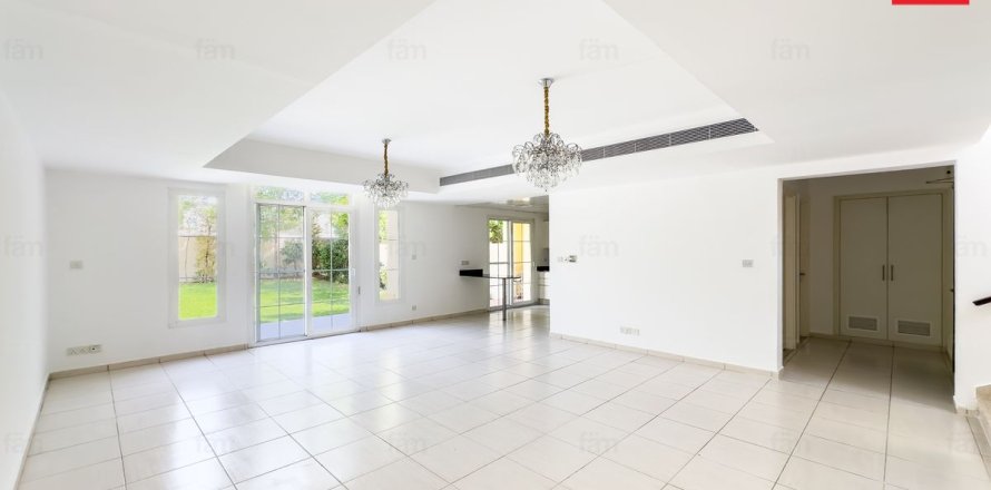 Вилла Дубай, БАӘ-да 3 жатын бөлмелер, 265.4 м² № 722488