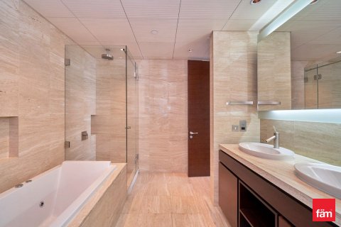 Apartamento en venta en Downtown Dubai (Downtown Burj Dubai), Dubai, EAU 2 dormitorios, 165.2 m2 № 701359 - foto 10